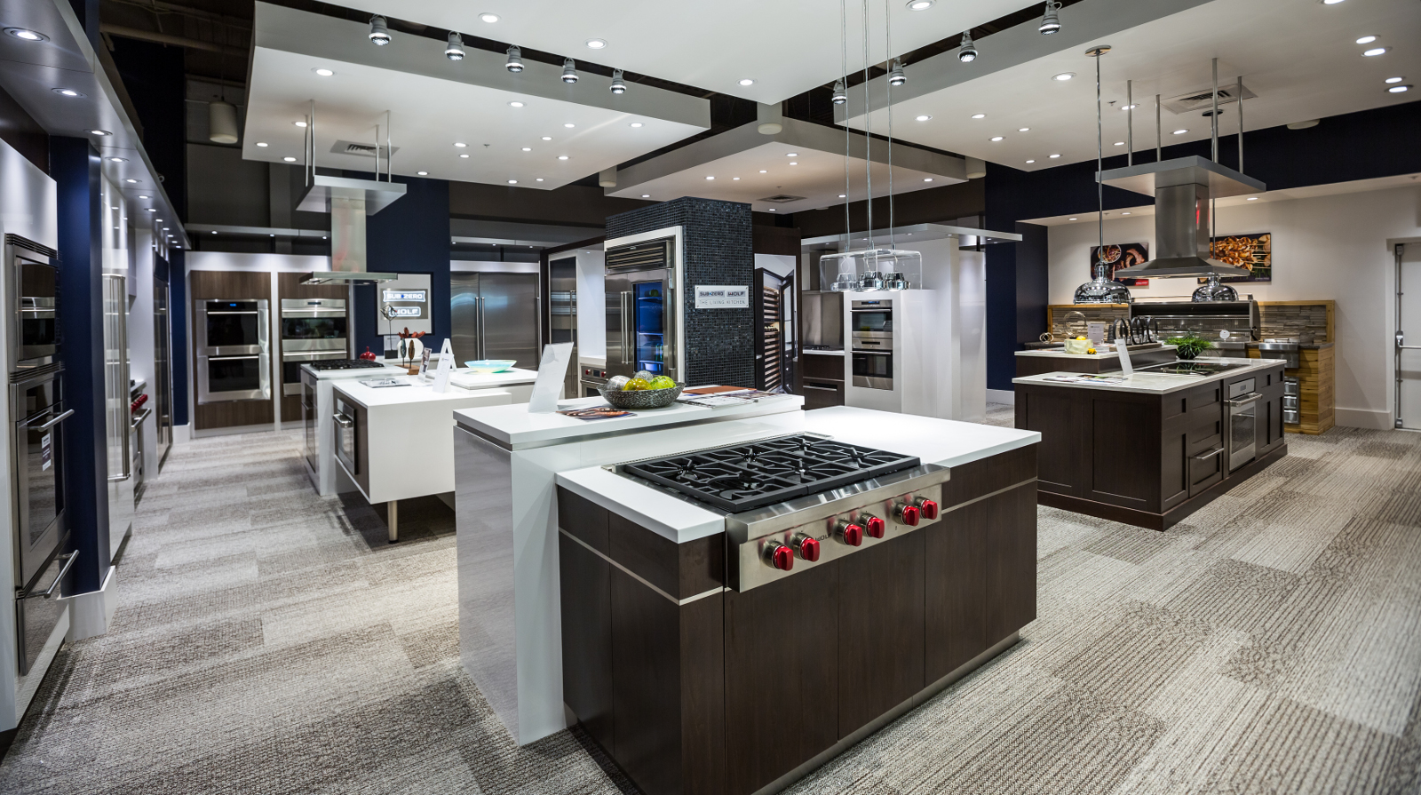 Sub-Zero, Wolf and Cove Living Kitchen at Mrs. G