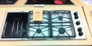 46" gas cooktop with 4 burners and a 12000 BTU grill